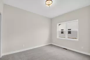 1251 Vly Hl Ln, Racine, WI 53182 - Photo 31