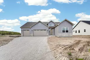 1251 Vly Hl Ln, Racine, WI 53182 - Photo 1