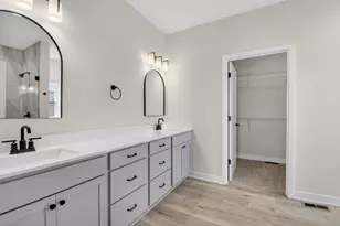 1251 Vly Hl Ln, Racine, WI 53182 - Photo 25