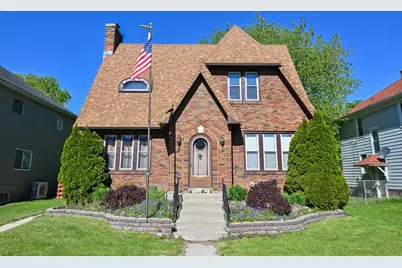2040  Saint Clair St, Racine, WI 53402 - Photo 1