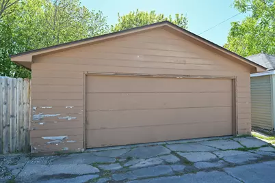 2040  Saint Clair St, Racine, WI 53402 - Photo 31