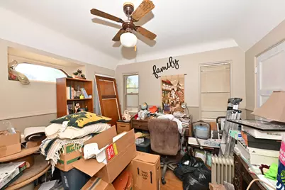 2040  Saint Clair St, Racine, WI 53402 - Photo 17