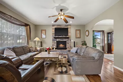 9026  62nd Ave, Pleasant Prairie, WI 53158 - Photo 9