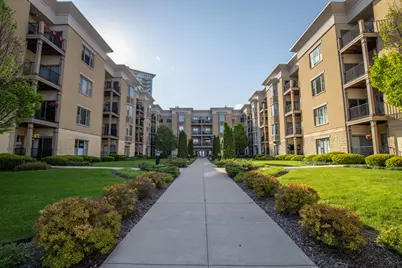 1300 N Prospect Ave #403, Milwaukee, WI 53202 - Photo 47