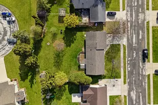 1412 Field Tree Ln, Oostburg, WI 53070 - Photo 33