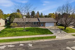 1412 Field Tree Ln, Oostburg, WI 53070 - Photo 1