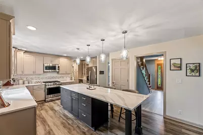 W326S7350  Cabriolet Ct, Mukwonago, WI 53149 - Photo 7