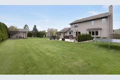 248  Bastogne Ct, Belgium, WI 53004 - Photo 25