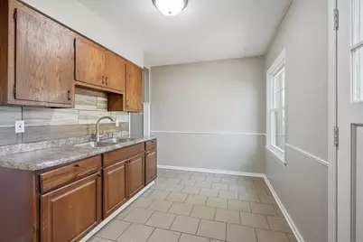 5334 N 51st Blvd, Milwaukee, WI 53218 - Photo 7