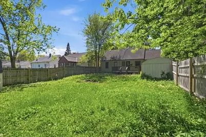 5334 N 51st Blvd, Milwaukee, WI 53218 - Photo 19