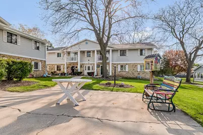 1226 E Decorah Rd #3, West Bend, WI 53095 - Photo 19