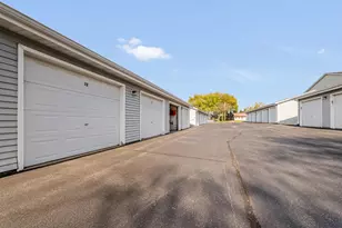 1226 E Decorah Rd, West Bend, WI 53095 - Photo 21