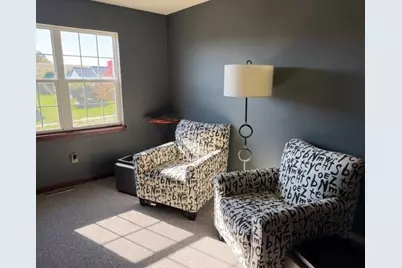 707  Belmont Dr, Watertown, WI 53094 - Photo 15