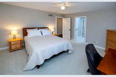 4520  Compton Ct, Brookfield, WI 53045 - Photo 19