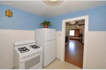 2931  Olive St, Racine, WI 53403 - Photo 23