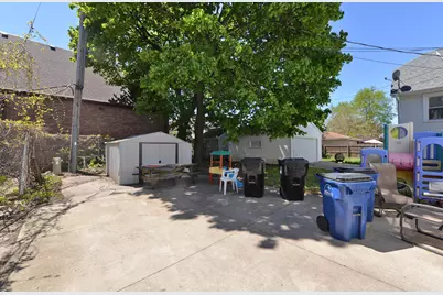 2931  Olive St, Racine, WI 53403 - Photo 37