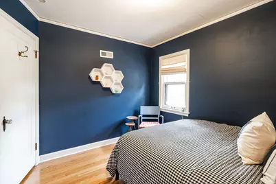 2505 N 62nd St, Wauwatosa, WI 53213 - Photo 25