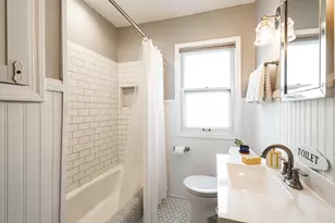 2505 N 62nd St, Wauwatosa, WI 53213 - Photo 23