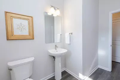 310  Paradise Ct, Hartland, WI 53029 - Photo 17