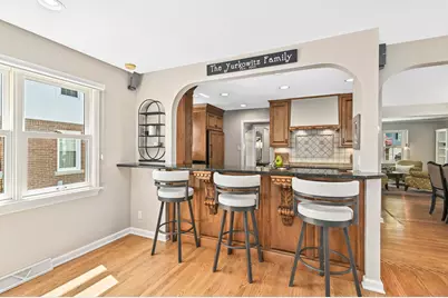 5246 N Kent Ave, Whitefish Bay, WI 53217 - Photo 11