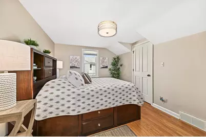 5246 N Kent Ave, Whitefish Bay, WI 53217 - Photo 25