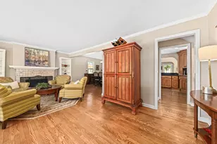 5246 N Kent Ave, Whitefish Bay, WI 53217 - Photo 7