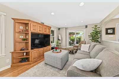 5246 N Kent Ave, Whitefish Bay, WI 53217 - Photo 15