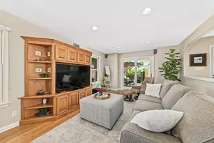5246 N Kent Ave, Whitefish Bay, WI 53217 - Photo 15