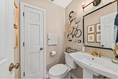 5246 N Kent Ave, Whitefish Bay, WI 53217 - Photo 19