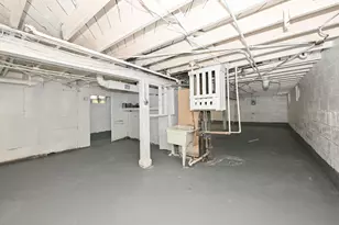 3052 N 40th St, Milwaukee, WI 53210 - Photo 35
