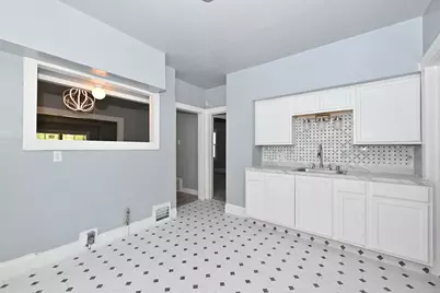 3052 N 40th St, Milwaukee, WI 53210 - Photo 13