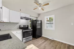 4430 W Glendale Ave, Milwaukee, WI 53218 - Photo 9