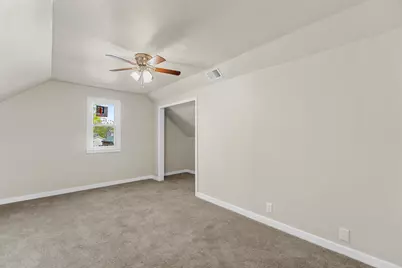 4430 W Glendale Ave, Milwaukee, WI 53218 - Photo 15