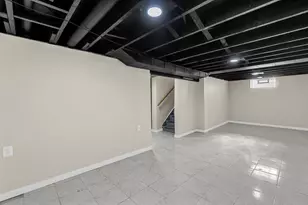4430 W Glendale Ave, Milwaukee, WI 53218 - Photo 13