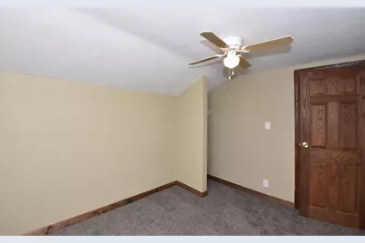 3209  Charles St, Racine, WI 53402 - Photo 25
