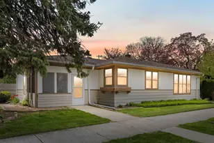 2821 Green St, Racine, WI 53402 - Photo 37