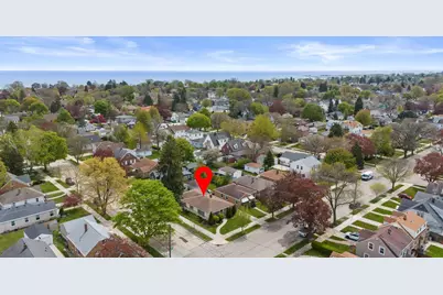2821  Green St, Racine, WI 53402 - Photo 33
