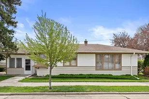 2821 Green St, Racine, WI 53402 - Photo 1