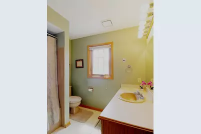 9432 W Stanford Ct, Mequon, WI 53097 - Photo 27