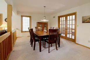 9432 W Stanford Ct, Mequon, WI 53097 - Photo 7