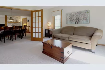 9432 W Stanford Ct, Mequon, WI 53097 - Photo 9