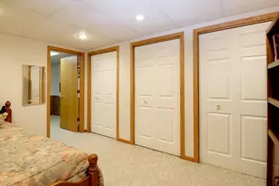 9432 W Stanford Ct, Mequon, WI 53097 - Photo 23
