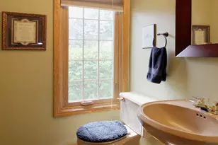 9432 W Stanford Ct, Mequon, WI 53097 - Photo 25