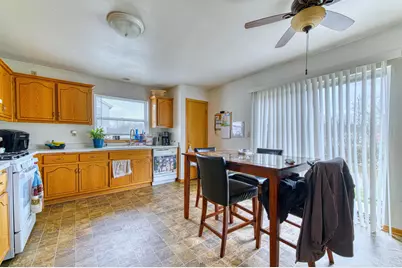 504 N 6th St, Racine, WI 53185 - Photo 19