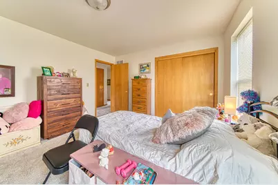 504 N 6th St, Racine, WI 53185 - Photo 13