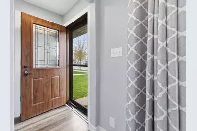 4500 S Packard Ave, Cudahy, WI 53110 - Photo 5