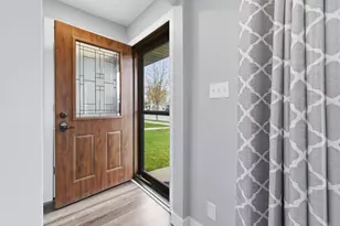 4500 S Packard Ave, Cudahy, WI 53110 - Photo 5