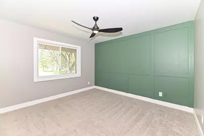 N82W13500  Fond Du Lac Ave #A203, Menomonee Falls, WI 53051 - Photo 21