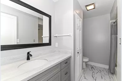 N82W13500  Fond Du Lac Ave #A203, Menomonee Falls, WI 53051 - Photo 27