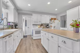 3718 S 12th Pl, Sheboygan, WI 53081 - Photo 5